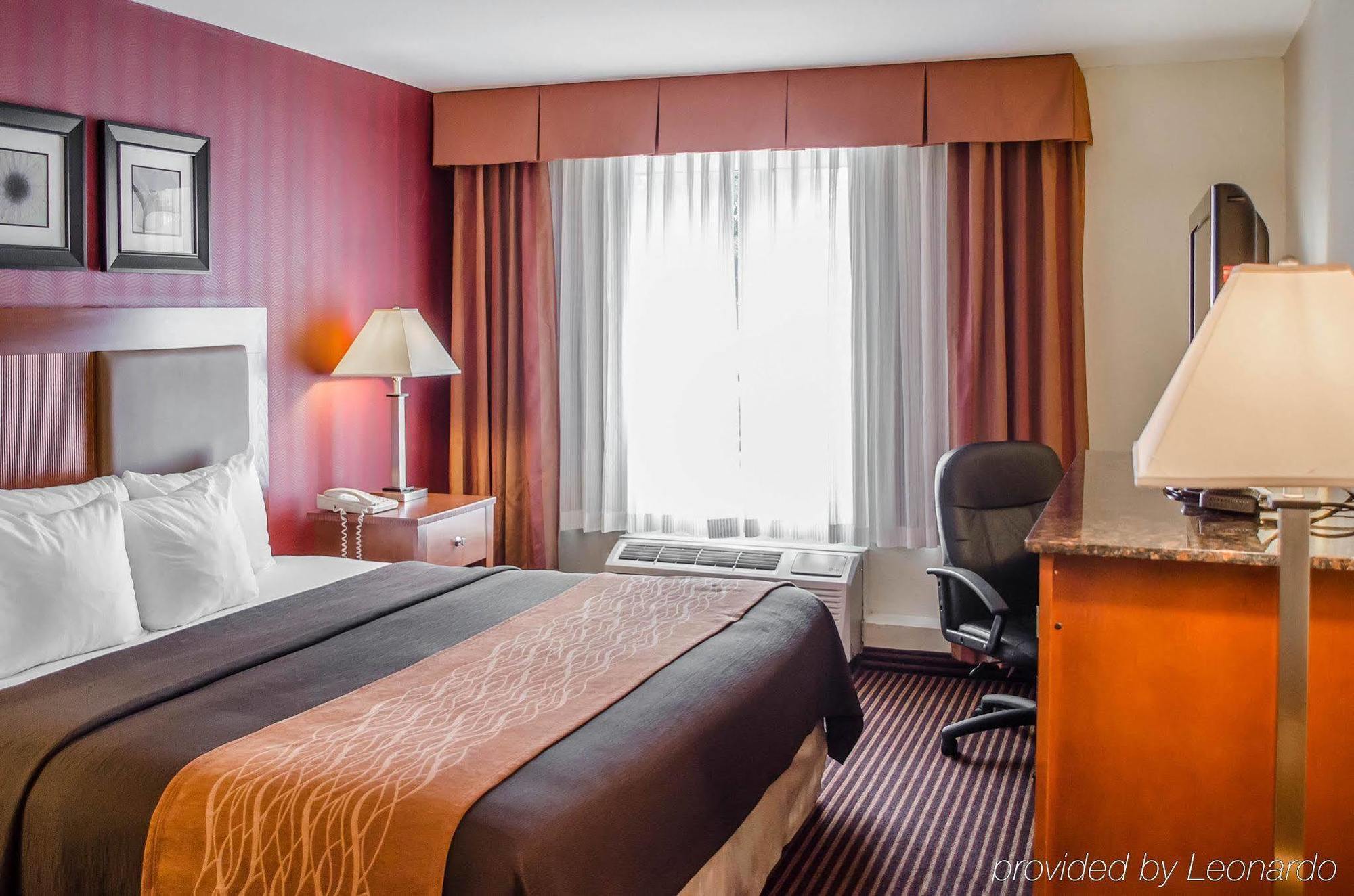 Quality Inn Harrisburg Downtown Riverfront Exterior photo